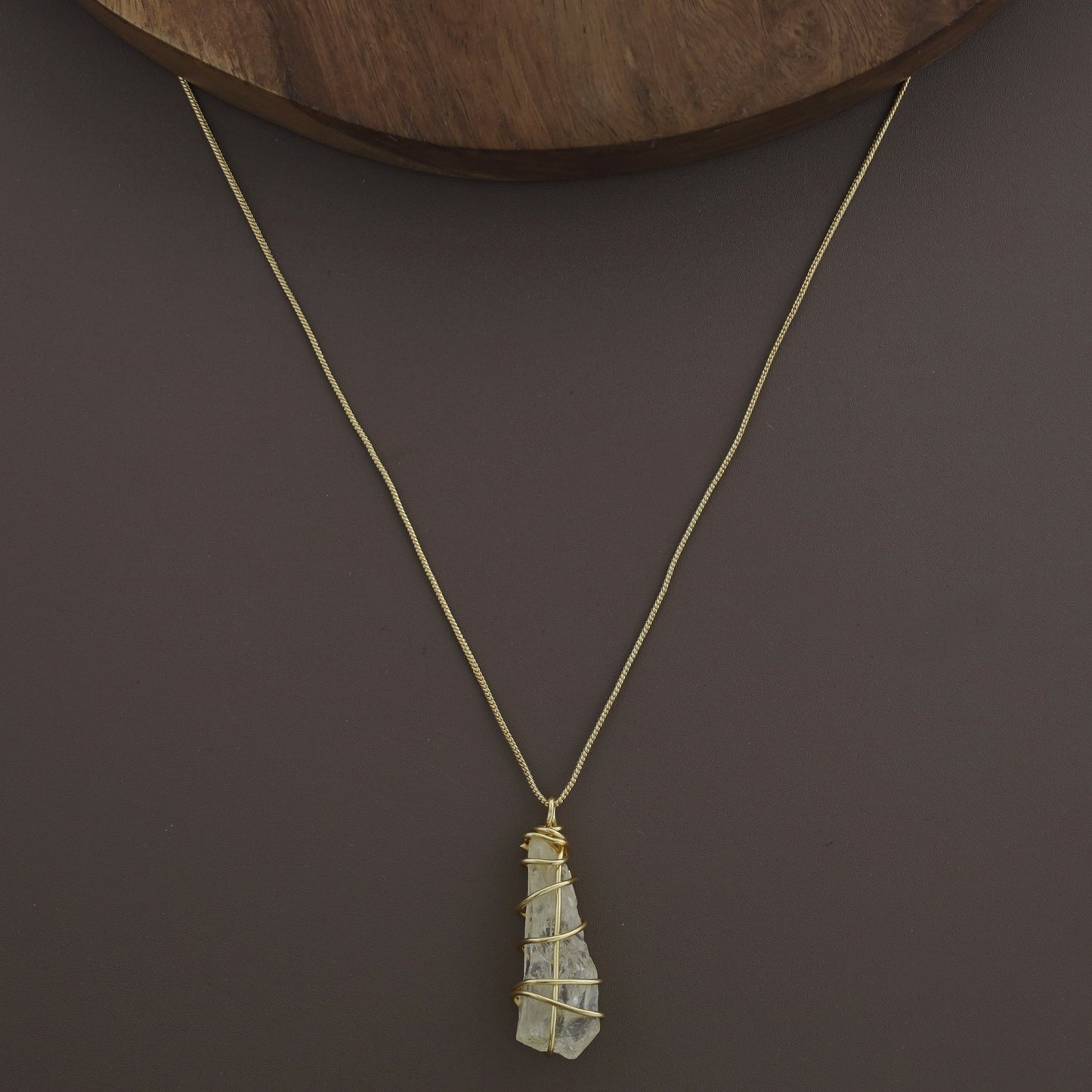 Binded Dyed Stone Neckpiece